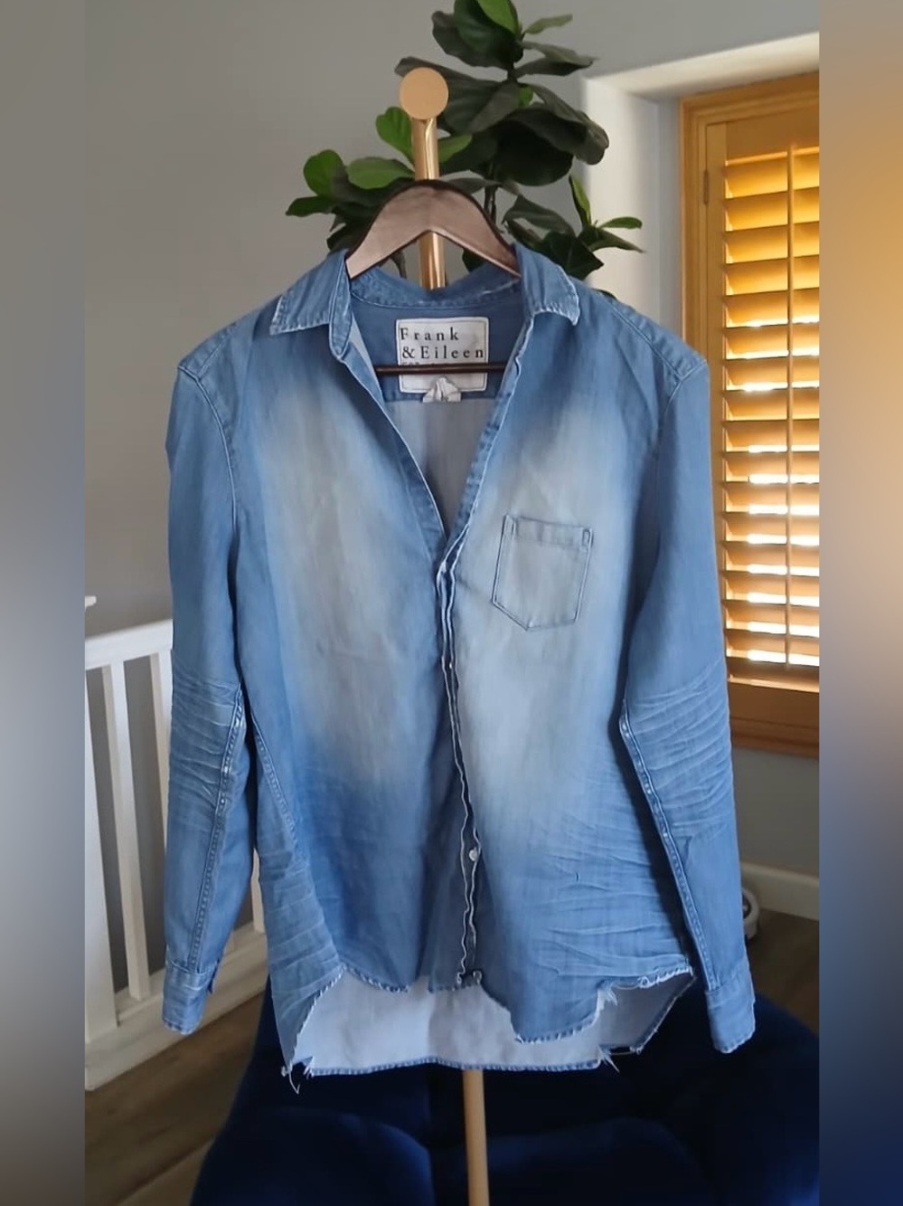 Frank & Eileen EILEEN Relaxed Button-Up Shirt Women’s Size M - Picture 5 of 11